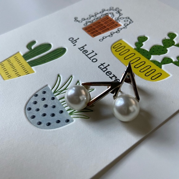 Vintage Earrings-4 Pairs - Picture 2 of 5